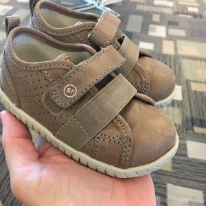 Toddler Stride Rite Riley sneakers